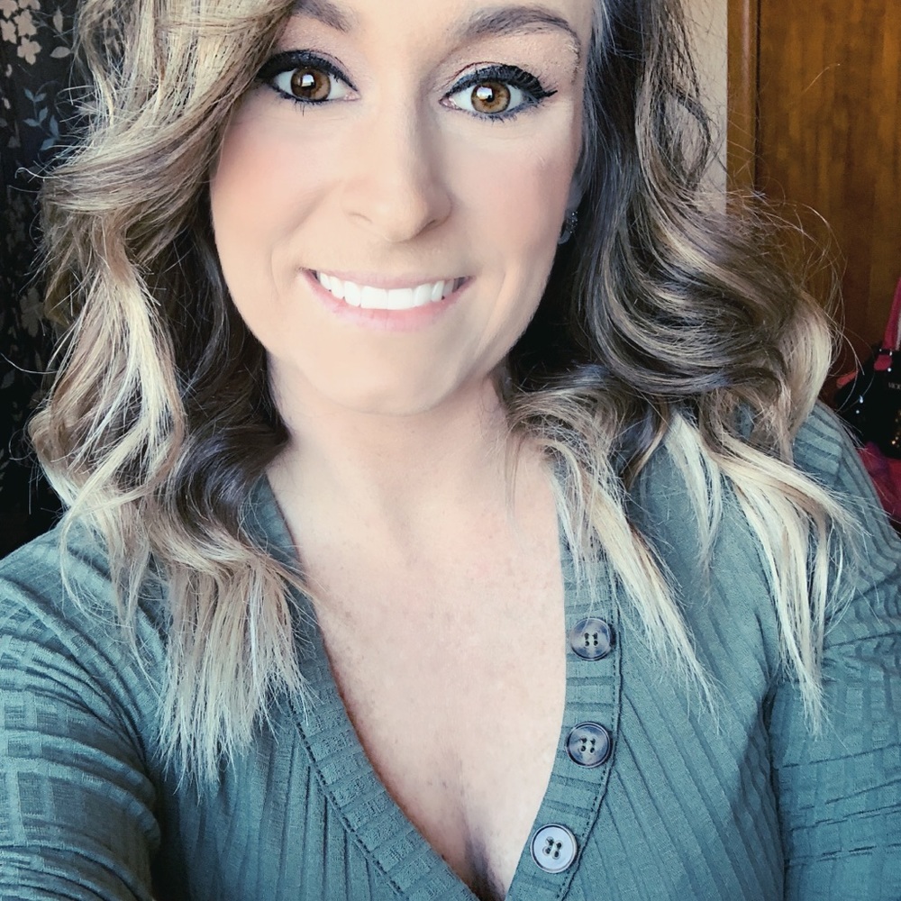 Meet your Posher, Brittany